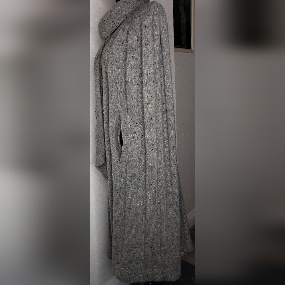 VTG 1970s Grey Wool Womens Long Winter Cape One Button Built In Scarf Size 10 - Picture 4 of 10